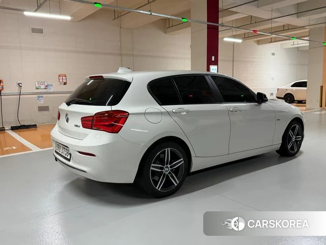 BMW 1 Series (F20) 2018 Белый из Кореи, фото 5