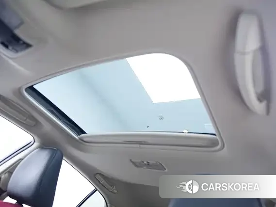 Lexus CT id 4628354 из Китая 12