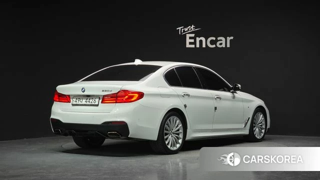 BMW 5 Series (G30) id 3820813 из Кореи 12