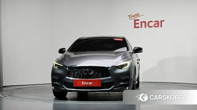Infiniti Q30 id 4345638 из Кореи 12