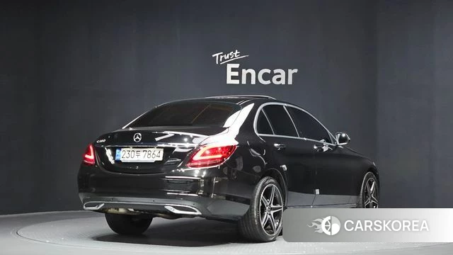 Mercedes-Benz C-Class W205 id 3844149 из Кореи 12