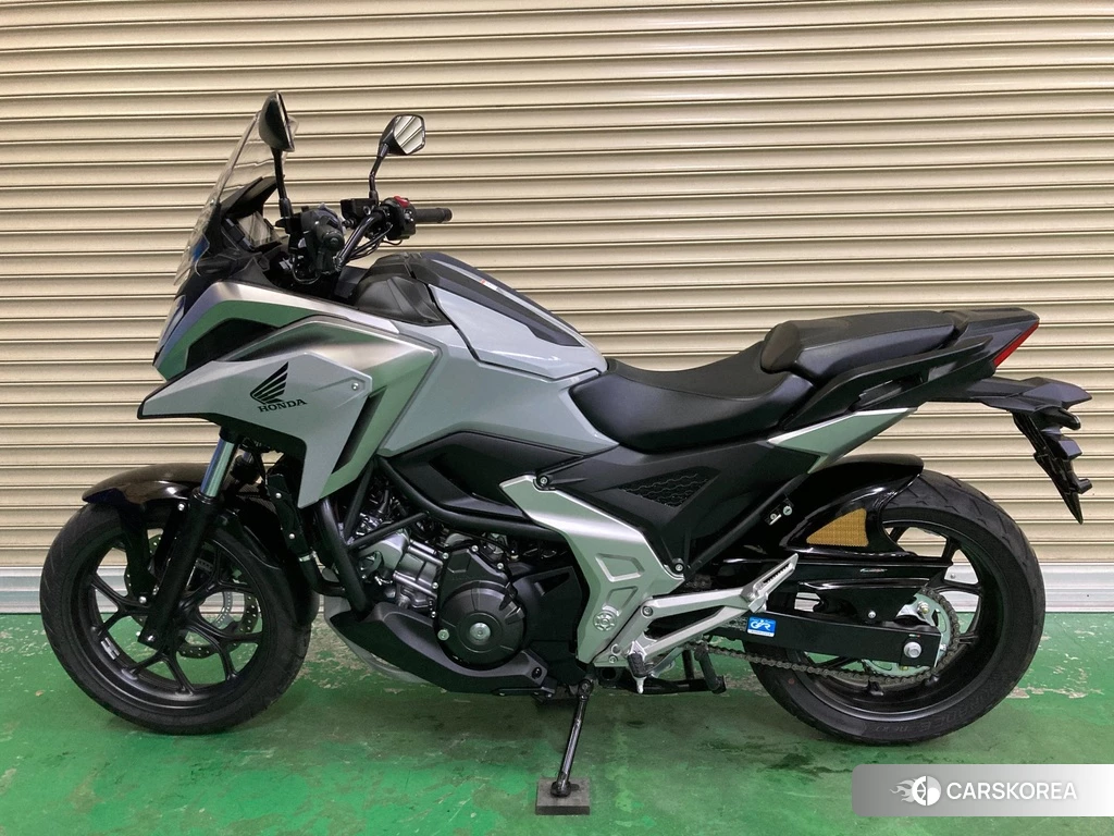 Проданный Honda NC750X DCT 2023 из Японии
