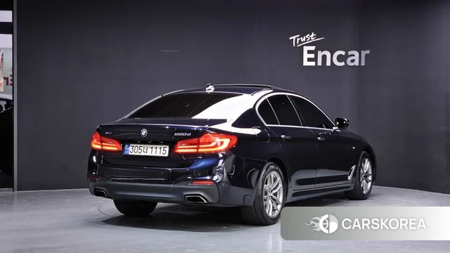 BMW 5 Series (G30) id 4582010 из Кореи 12