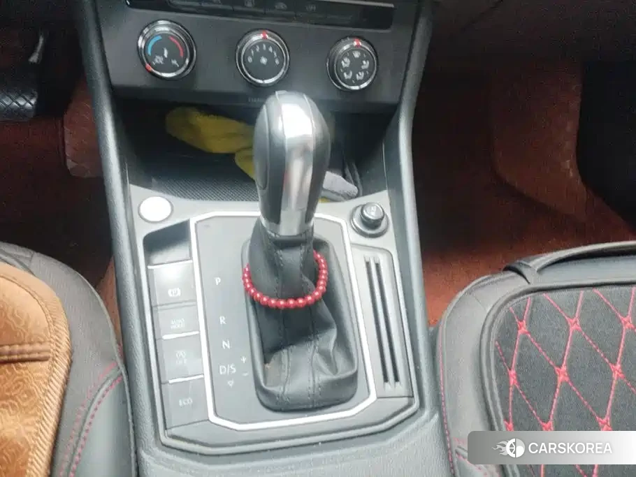 Volkswagen Lavida id 4679673 из Китая 8