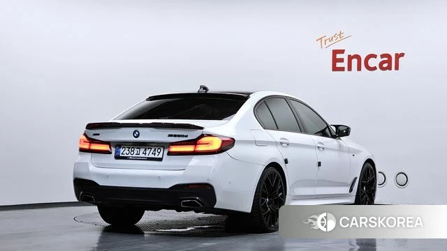 BMW 5 Series (G30) id 4390186 из Кореи 12
