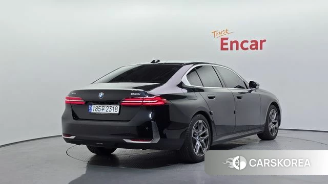 BMW 5 Series (G60) id 4528078 из Кореи 12