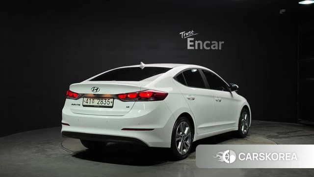 Hyundai Avante AD id 3911875 из Кореи 12