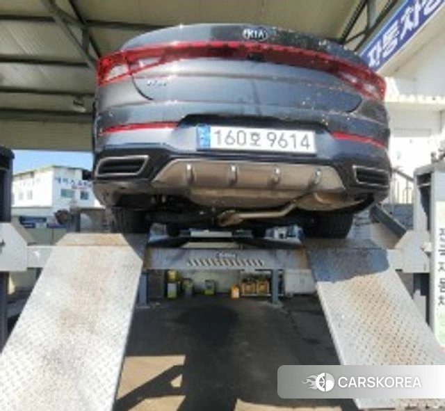 Kia K5 3rd generation 2021 Серый из Кореи, фото 2