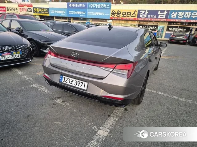 Hyundai Avante Hybrid (CN7) id 3451461 из Кореи 12