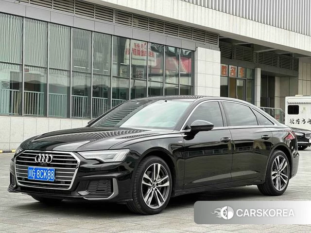 Audi A6L 2022 Черный из Китая, фото 2