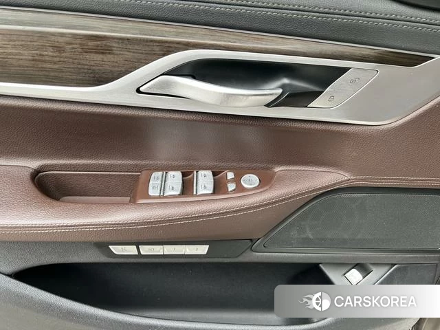 BMW 7 series id 4209583 из Китая 11