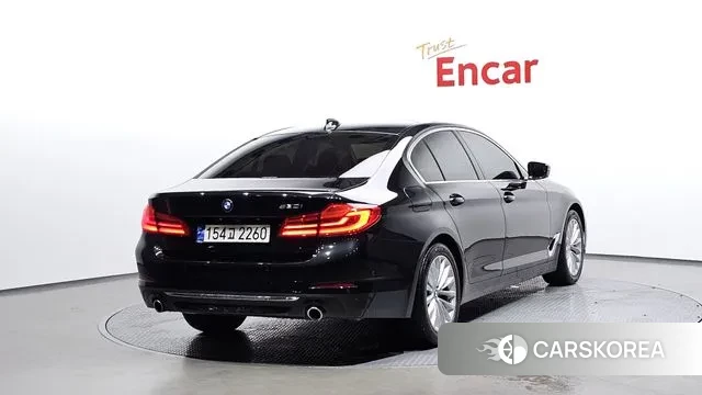 BMW 5 Series (G30) id 3417455 из Кореи 12