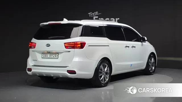 Kia The New Carnival id 3449587 из Кореи 12