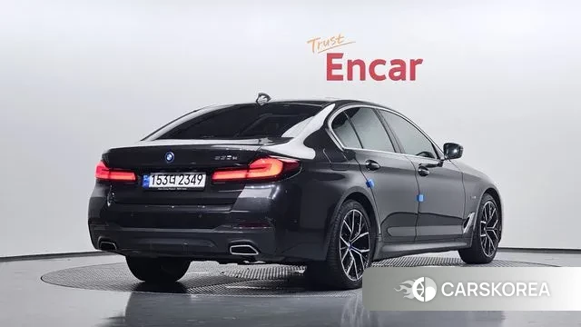 BMW 5 Series (G30) id 3007392 из Кореи 12