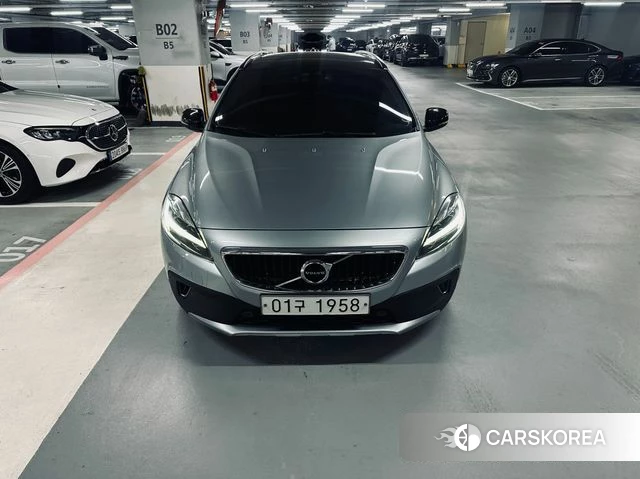 Volvo V40 Cross-Country id 3955704 из Кореи 12