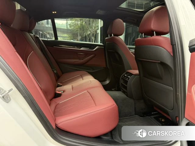 BMW 5 series id 4277252 из Китая 11