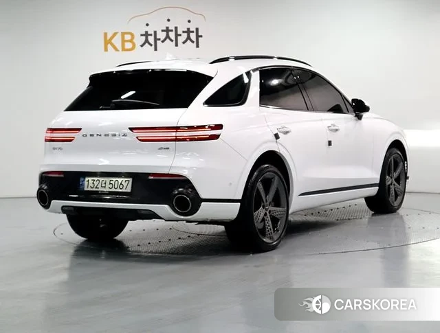 Genesis GV70 id 3483625 из Кореи 12