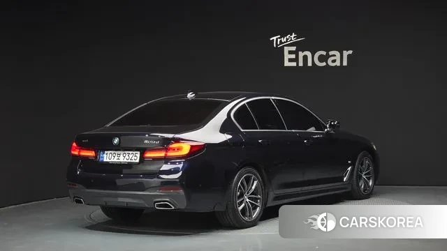 BMW 5 Series (G30) id 3058195 из Кореи 12