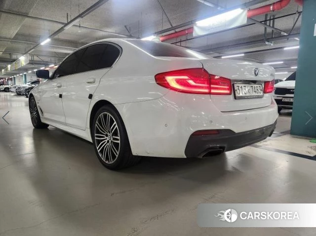 BMW 5 Series (G30) 2020 Белый из Кореи, фото 6