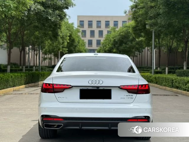 Audi A4L id 4348806 из Китая 7