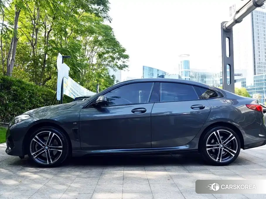 BMW 2 series id 4653852 из Китая 7