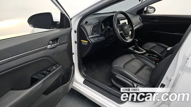 Hyundai Avante AD id 2526315 из Кореи 12