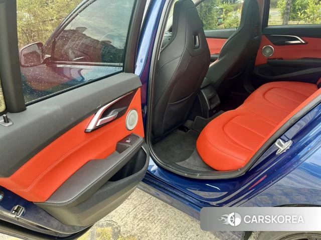 BMW 1 series id 4265748 из Китая 9