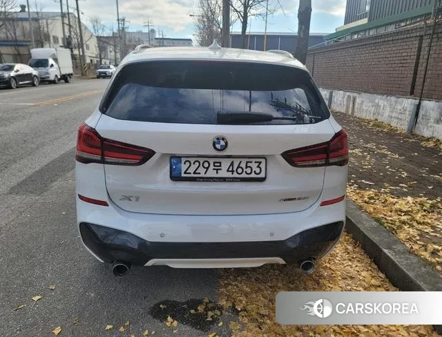 BMW X1 (F48) 2022 Белый из Кореи, фото 2