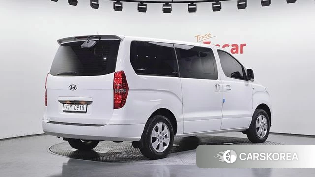 Hyundai The New Grand Starex id 4507950 из Кореи 12