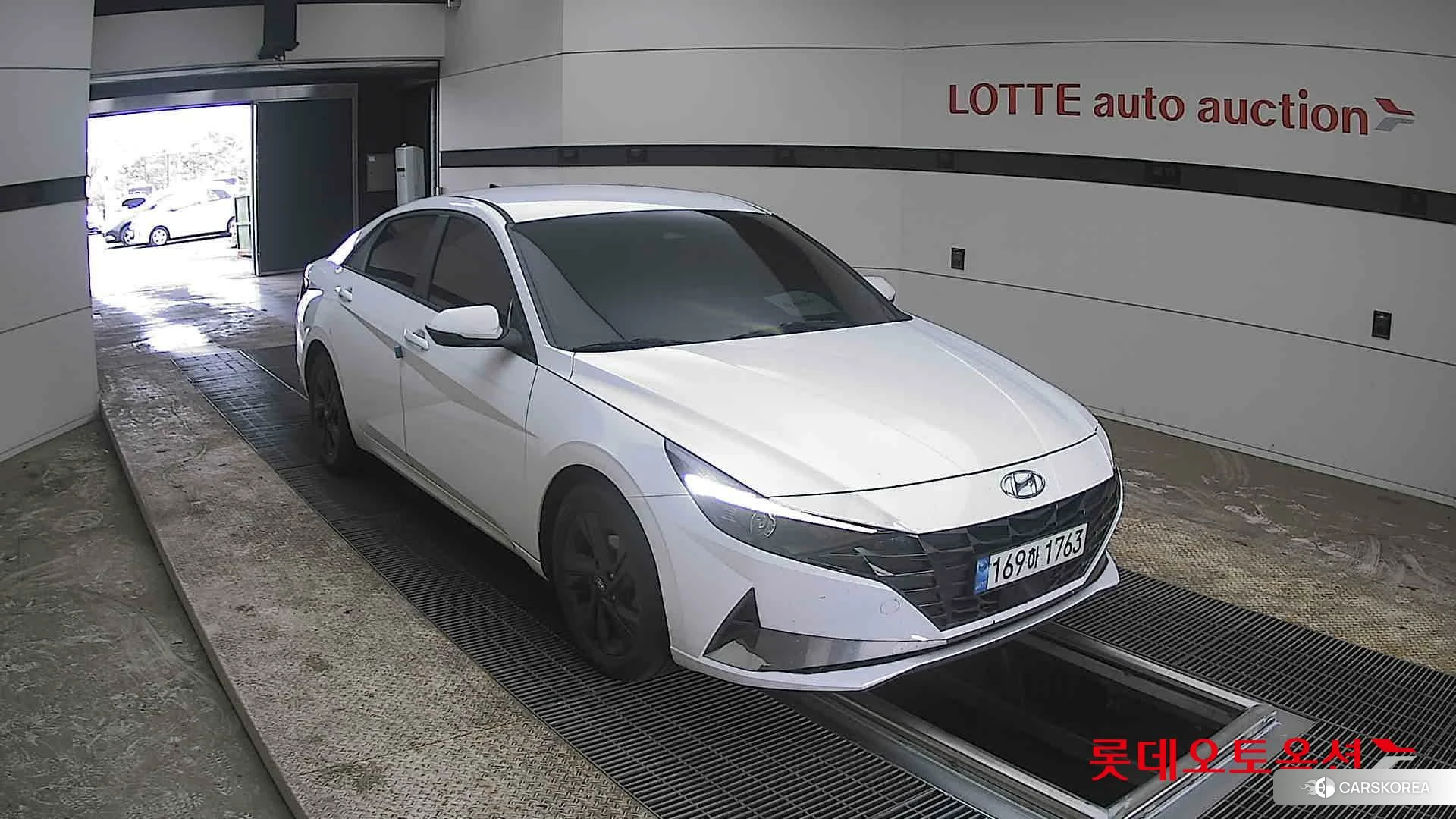 Hyundai Avante Hybrid id 3875687 из Кореи 12