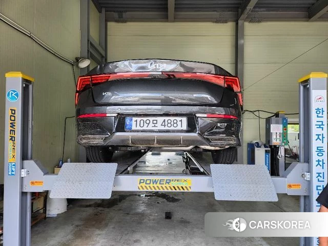 Kia The New K5 3rd generation 2024 Серебристо-серый из Кореи, фото 2