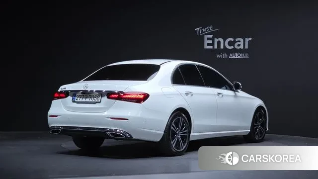 Mercedes-Benz E-Class W213 id 3519354 из Кореи 12