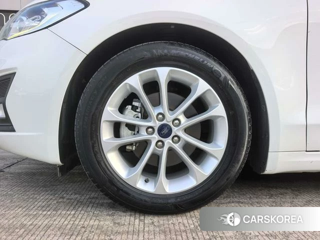 Ford Mondeo id 4399922 из Китая 12