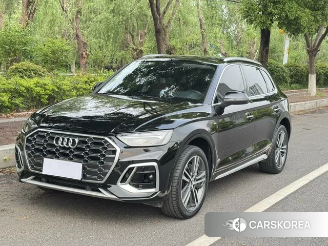 Audi Q5L 2022 Черный из Китая, фото 6
