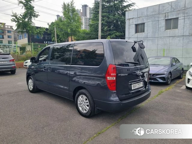 Hyundai The New Grand Starex id 4496869 из Кореи 12
