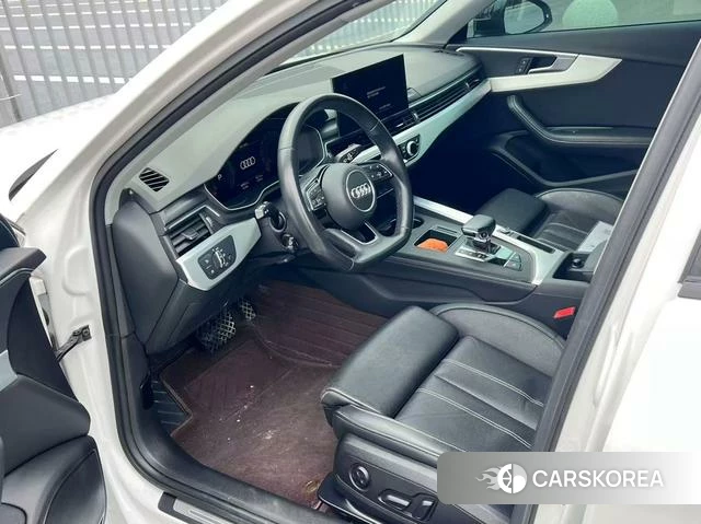 Audi A4L 2022 Белый из Китая, фото 2