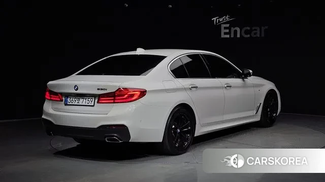 BMW 5 Series (G30) id 3485149 из Кореи 12