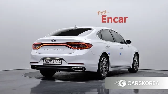 Hyundai Grandeur IG id 3636587 из Кореи 12