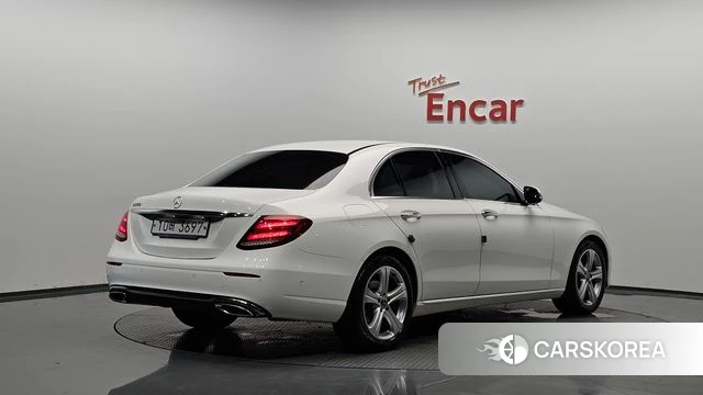 Mercedes-Benz E-Class W213 id 4574621 из Кореи 12