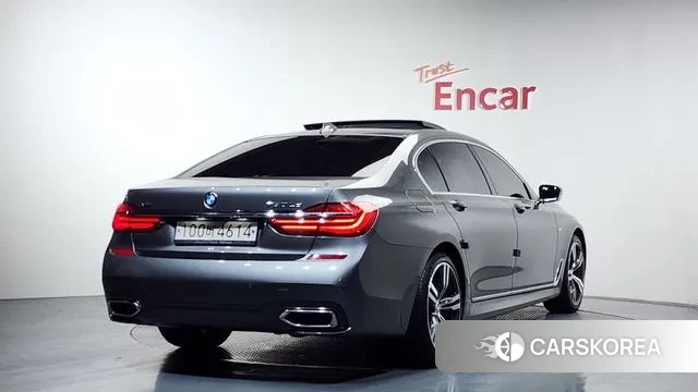 BMW 7 Series (G11) id 3766323 из Кореи 12