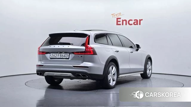Volvo V60 Cross-Country 2nd Generation id 3844360 из Кореи 12