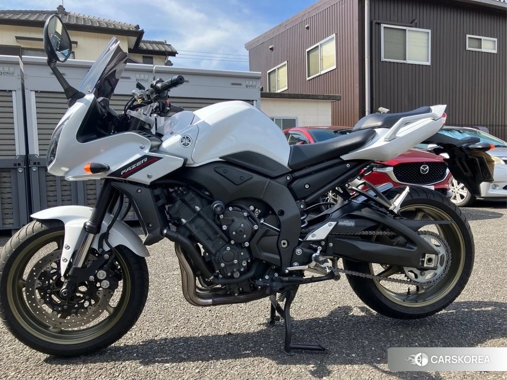 Проданный Yamaha FZ1 FEATHER 2012 из Японии, фото 2