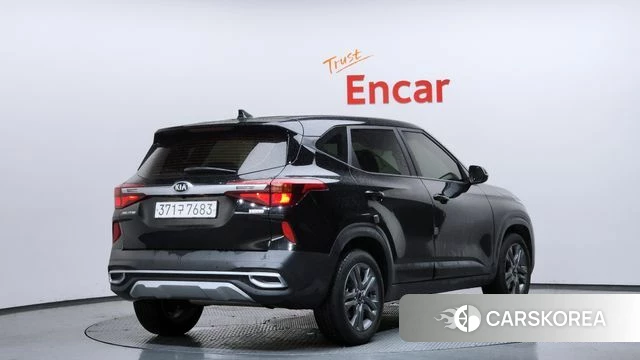 Kia Seltos id 4303940 из Кореи 12