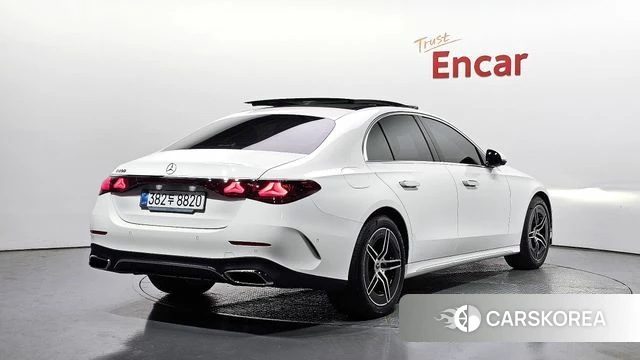 Mercedes-Benz E-Class W214 id 4291679 из Кореи 12