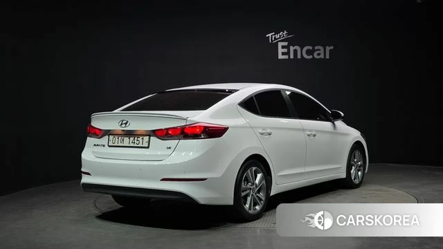 Hyundai Avante AD id 3861733 из Кореи 12