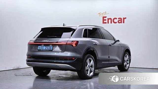 Audi e-Tron id 4562064 из Кореи 12