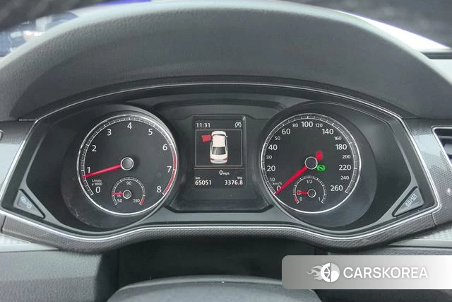 Volkswagen Passat id 4212201 из Китая 9