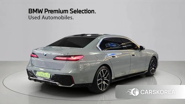 BMW 7 Series (G70) id 3876502 из Кореи 12