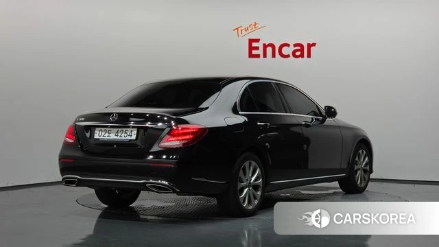 Mercedes-Benz E-Class W213 id 4658356 из Кореи 12