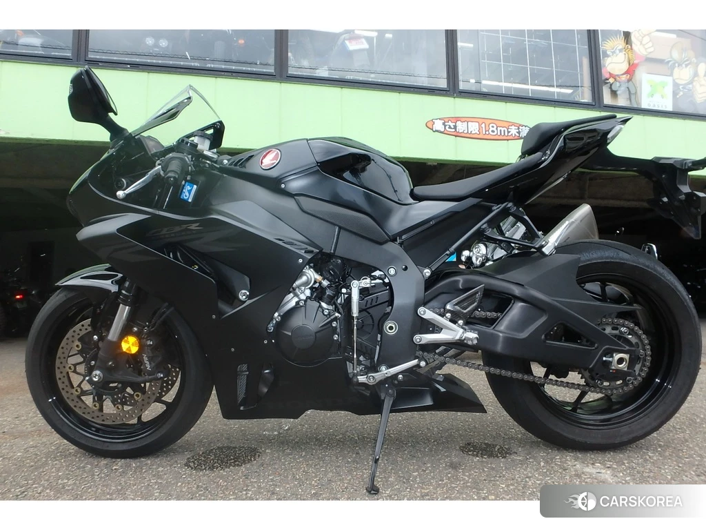 Проданный Honda CBR1000RR-R FIREBLADE 2021 из Японии